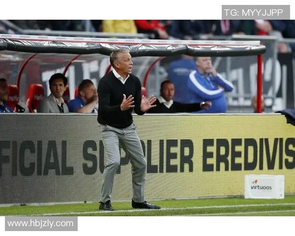 足球明星退役后转型执教的成功与挑战解析 足球明星退役后转型执教的成功与挑战解析